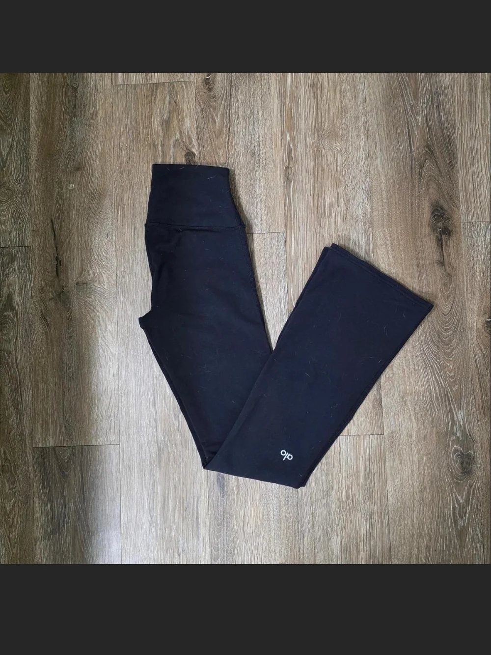 ALO Yoga Black Flare Wide-Leg Yoga Jeans